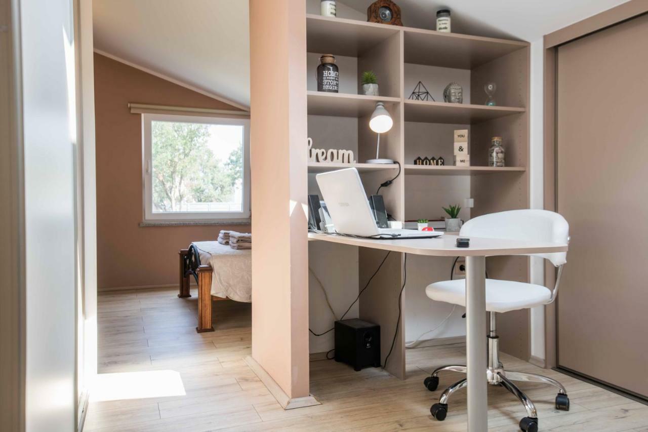 Haus Vita Pula Extérieur photo